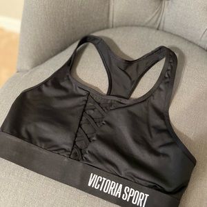 Brand new black cutout Victoria’s Secret sports bra